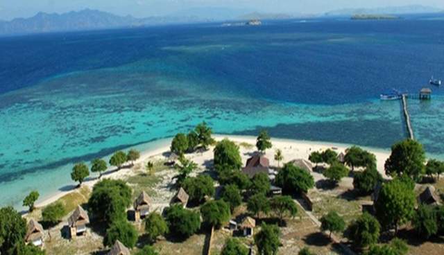 wisata-pulau-bidadari-open-trip-jakarta